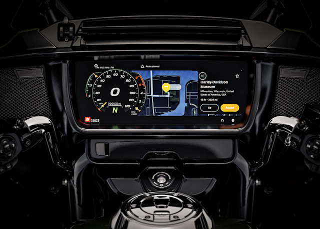 Sistema operativo Skyline&trade; con navegaci&oacute;n y control por voz